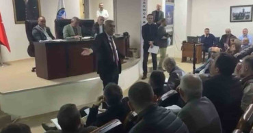 Akçakoca Belediye Meclisi'nde Gergin Anlar