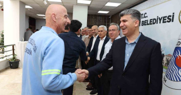 Akdeniz Belediyesi Bayram Süresince Huzur İçin Sahada