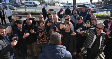 Akıllı Telefonlar Profesyonel Kameraların Yerini Alıyor