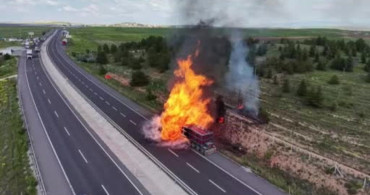 Aksaray Nevşehir Karayolu'nda Tır Dorsesinde Yangın