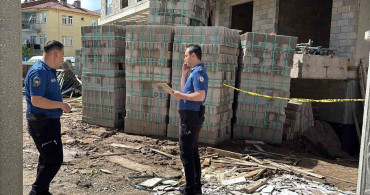 Aksaray'da İnşaat İşçisi Korkuluk Demirine Düştü