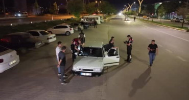 Aksaray'da polis gece yarısı şok uygulama yaptı