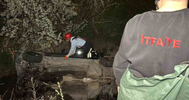 Aksaray'da Sulama Kanalına Düşen Otomobil Panik Yarattı