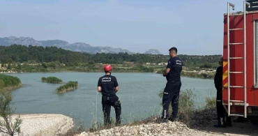 Aksu Çayı'nda Kayıp Genç İçin Arama Çalışmaları Devam Ediyor