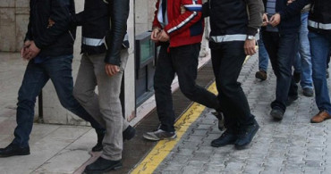 Aktif Görevdeki 48 Asker Hakkında FETÖ'den Gözaltı Kararı
