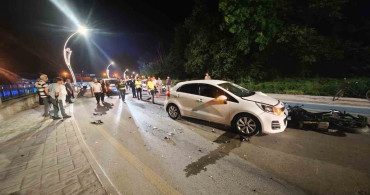 Akyazı'da Motosiklet ve Otomobil Kafada Çarpıştı