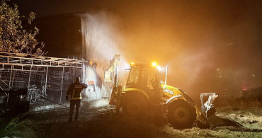 Alanya'da Yangın: Depo Hasar Gördü