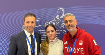 Alara Atmaca Avrupa Yıldızlar Şampiyonası'nda Altın Madalya Kazandı