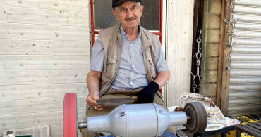 Alaşehir'de Bıçakçılar Kurban Bayramı için Hazırlık Yapıyor