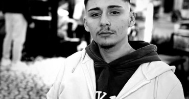 Alaşehir'de Trafik Kazası: 19 Yaşındaki Sürücü Hayatını Kaybetti