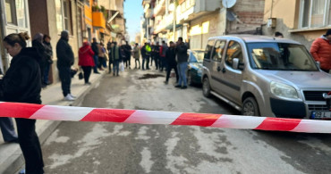 Alaşehir'de Tüfekle Vurulan Kadın Hayatını Kaybetti