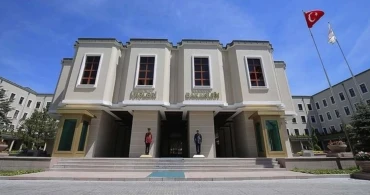 Ali Yerlikaya'dan 'düzensiz göçmen' açıklaması: "Yüzlercesi yakalandı!"