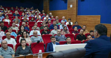 Aliağa Belediyesi Sarı Konutlar'da Kentsel Dönüşüm Sürecini Başlatıyor