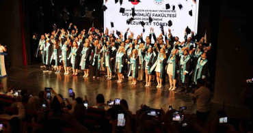 AlkÜ Diş hekimliği fakültesinde mezuniyet ve yemin töreni gerçekleştirildi