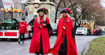 Almanya'da 2023 Rosenmontag Karnavalı Coşkuyla Kutlandı