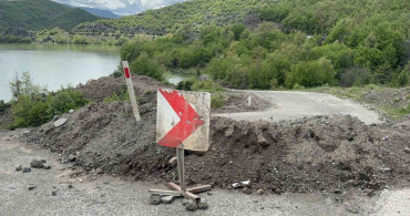 Almus Barajı'nda Su Seviyesi Yükseldi, Yol Sular Altında Kaldı