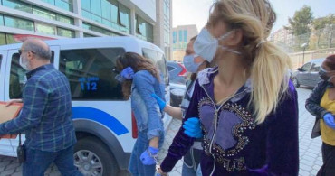 Altınları Çalıp Polis Otosuna Sakladılar