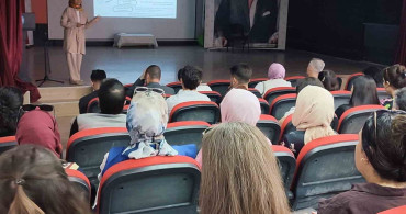 Altıntaş'ta öğretmen eğitimi dijital ekosistemi projesi tanıtım faaliyeti gerçekleştirildi