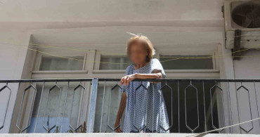 Alzheimer hastası yaşlı kadının yardım çığlığı mahalleyi sarsıyor