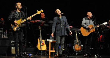 Amadeus Oyunu, MFÖ ve Haluk Levent Sanatseverler İle Buluşacak 