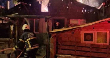 Amasya Suluova'da Tek Katlı Ev Yangını