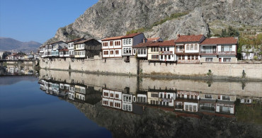 Amasya Yalıboyu Evleri'nin Eşsiz Yansıması