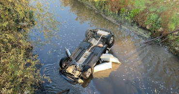 Amasya'da SUV Araç Dereye Devrildi: 2 Kişi Kurtarıldı