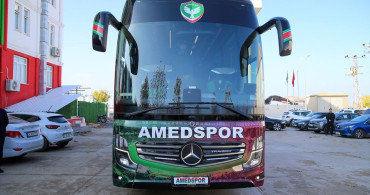 Amed Sportif Faaliyetler'e Yeni Takım Otobüsü Törenle Teslim Edildi