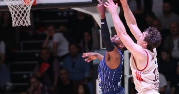 Anadolu Efes, Bayern Münih'i Sıkı Bir Mücadele Sonrasında Yendi