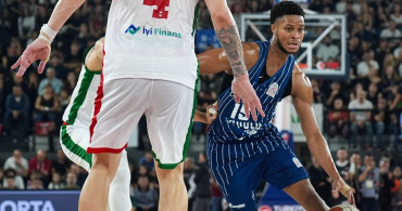 Anadolu Efes, Karşıyaka'yı Deplasmanda Geçti