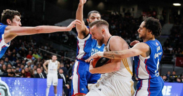 Anadolu Efes tarihi geceden üzgün ayrıldı: İspanya’daki maç 4 kez uzatmaya gitti