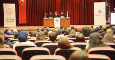 Anadolu Mektebi Yazar Okumaları Programı