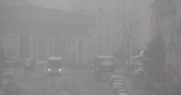 Anadolu Yakası'nda Yoğun Sis Ulaşımı Olumsuz Etkiledi