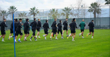 Anfernee Dijksteel: İstediği Her Pozisyonda Oynamaya Hazır