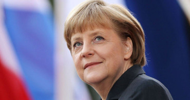 Angela Merkel'de İkinci Dalga Koronavirüs Açıklaması