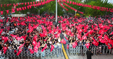 Ankara'da 19 Mayıs Coşkusu: İrem Derici Bininci Kez Gölbaşı'nda