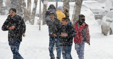 Ankara'da 3 Mart'da okullar tatil olacak mı? Ankara'da yarın kar tatili var mı? Meteoroloji uyardı gözler valilik kararında!