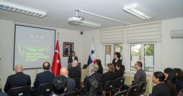 Ankara'da Anfiktiyonik Kongre'nin 200. Yılına Özel Konferans