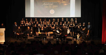 Ankara'da 'Bir Tel Yeter' konseri gönülleri buluşturdu