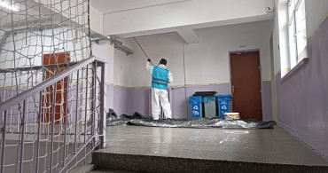 Ankara'da Denetimli Serbestlik Hükümlüleri Okullarda Temizlik Faaliyetleri Gerçekleştirdi