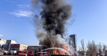 Ankara'da Emniyete Ait Otoparkta Yangın Kontrol Altına Alındı