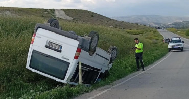 Ankara'da Minibüs Devrildi: 1 Kişi Hayatını Kaybetti