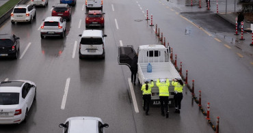 Ankara'da Okul Açılışı Trafiği Etkiledi