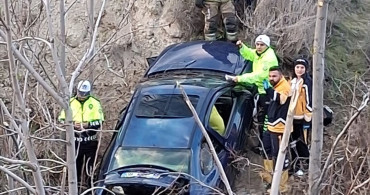 Ankara'da Trafik Kazası: 3 Kişi Hayatını Kaybetti