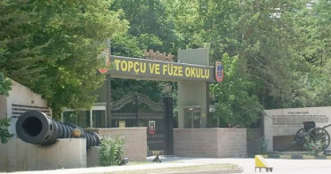 Ankara'daki Askeri Kışlada Mühimmat Patlaması: 5 Asker Yaralandı