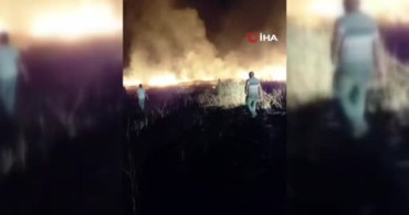 Ankara'nın Beypazarı ilçesinde boş arazideki ot yangını kontrol altına alındı