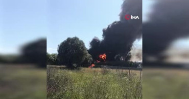 Antalya Aksu'da Depo Yangını