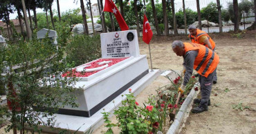 Antalya Büyükşehir Belediye Mezarlıklarında Kurban Bayramı Hazırlıkları