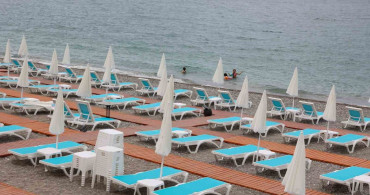 Antalya Büyükşehir Belediyesi Yeni Plajını Açtı