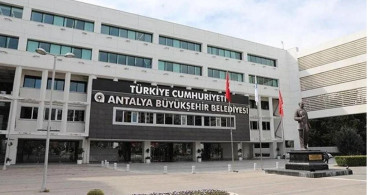 Antalya Büyükşehir Belediyesine "rüşvet" operasyonu